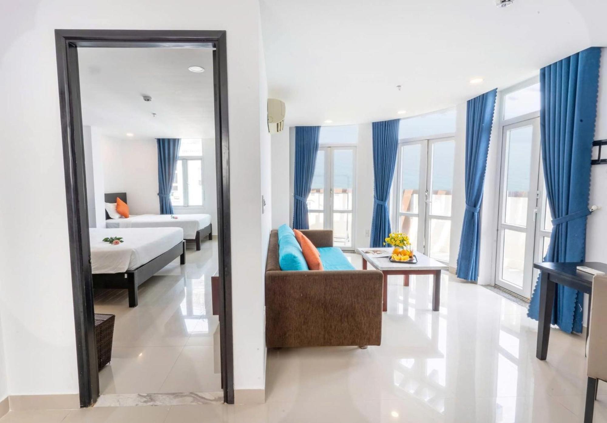 Queen Palace Sea View Hotel Da Nang Exteriör bild