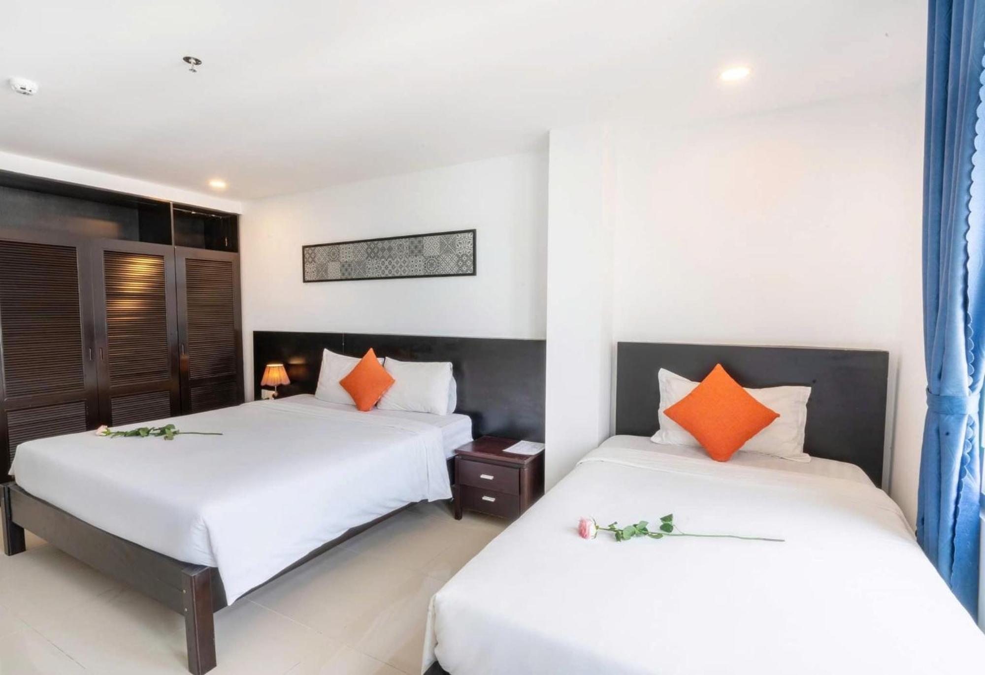 Queen Palace Sea View Hotel Da Nang Exteriör bild