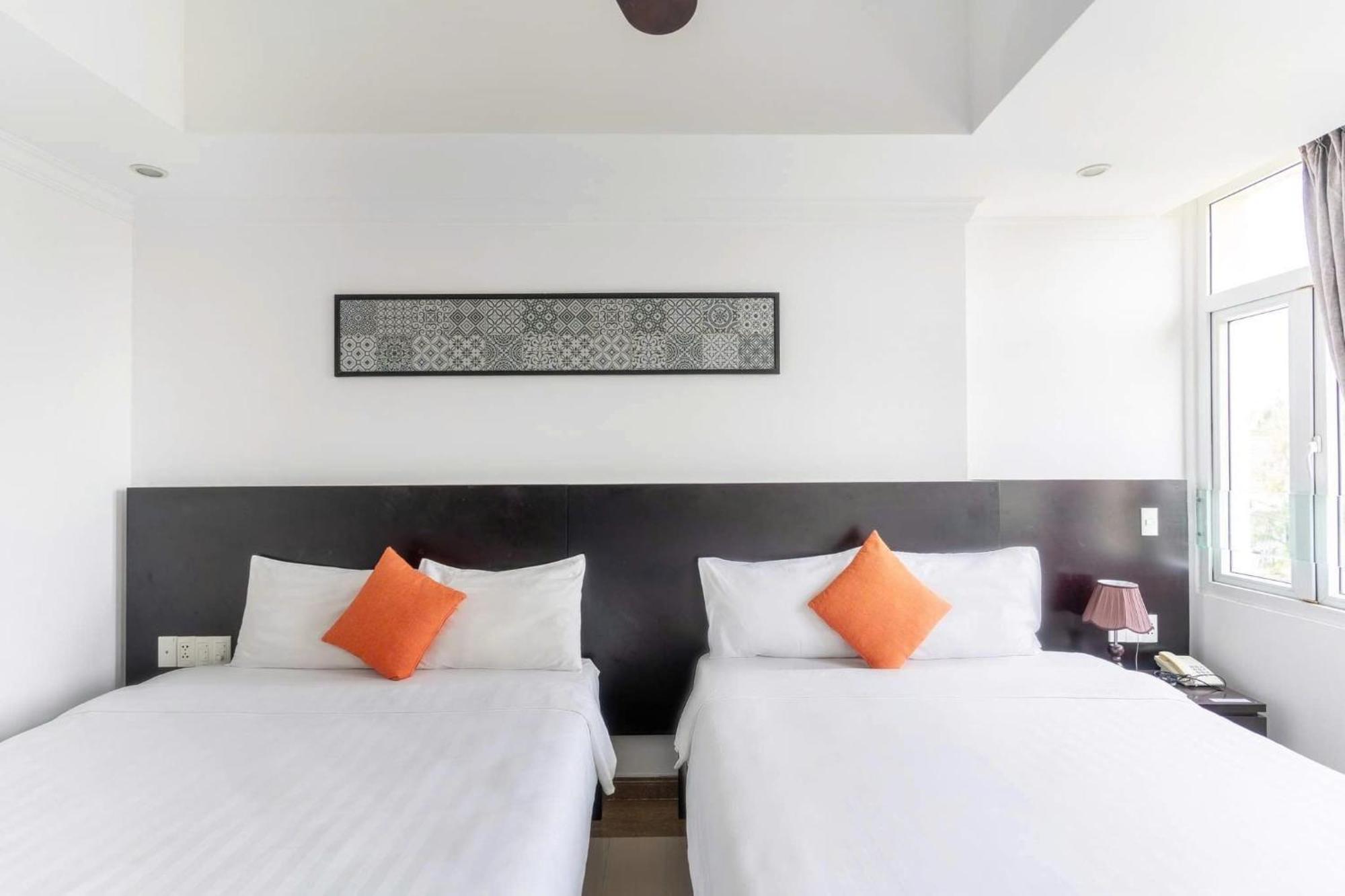Queen Palace Sea View Hotel Da Nang Exteriör bild