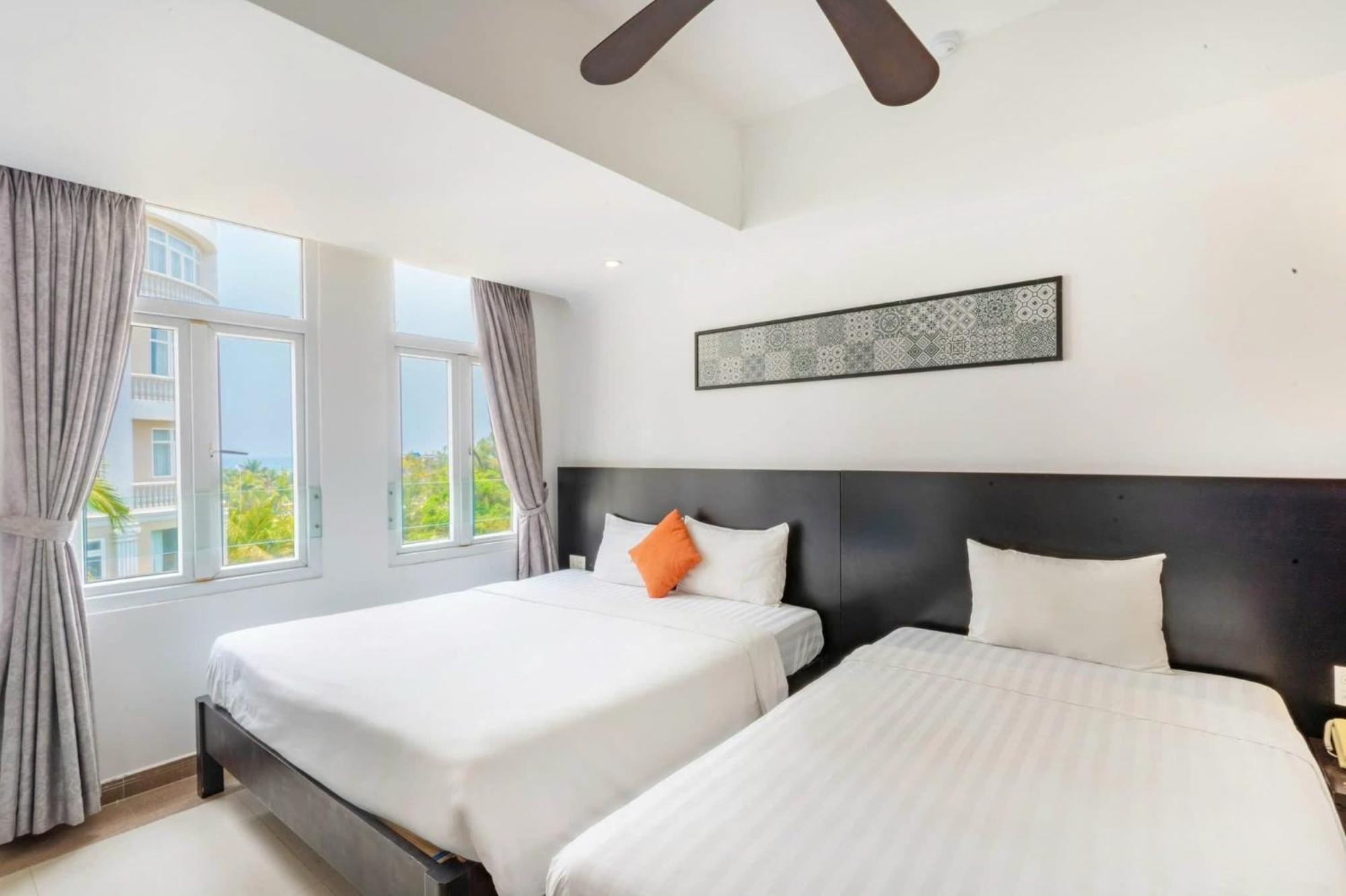Queen Palace Sea View Hotel Da Nang Exteriör bild